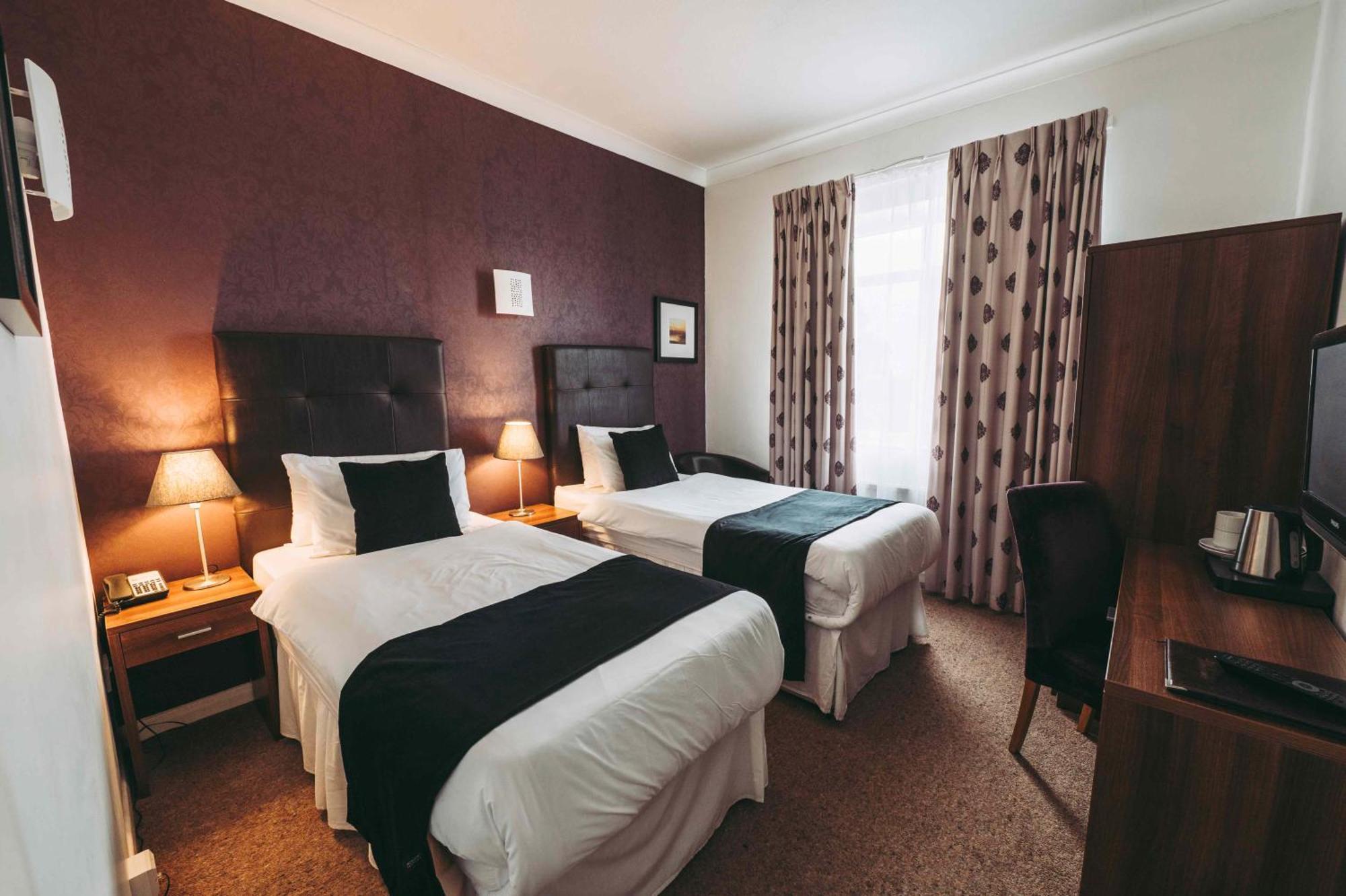 The Grange Hotel Brent Knoll Хайбридж Экстерьер фото